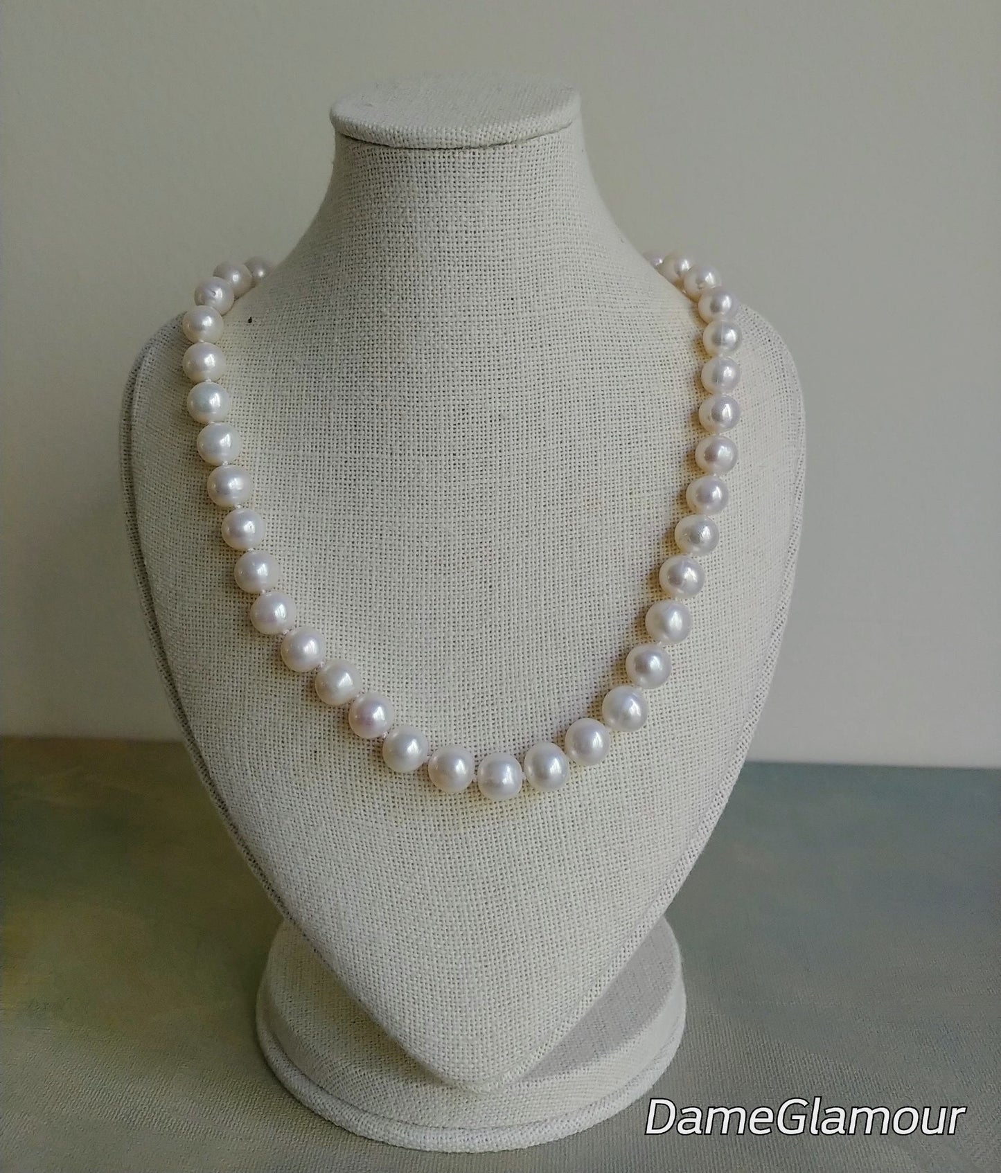 Single strand freshwater pearl necklace, hand knotted 9mm pearls, wedding necklace for the bride, mother of bride jewelry, bridesmaid gift