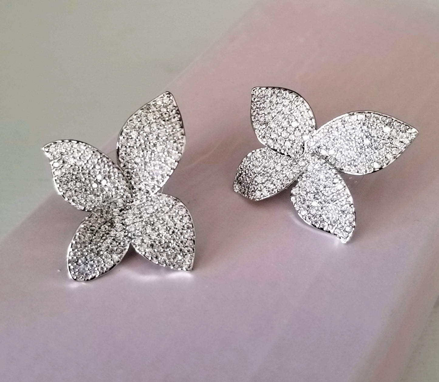 Floral leaf earrings for bride, pave diamond stud earring set, leaf design ring, elegant diamond earring silver, unique summer earrings