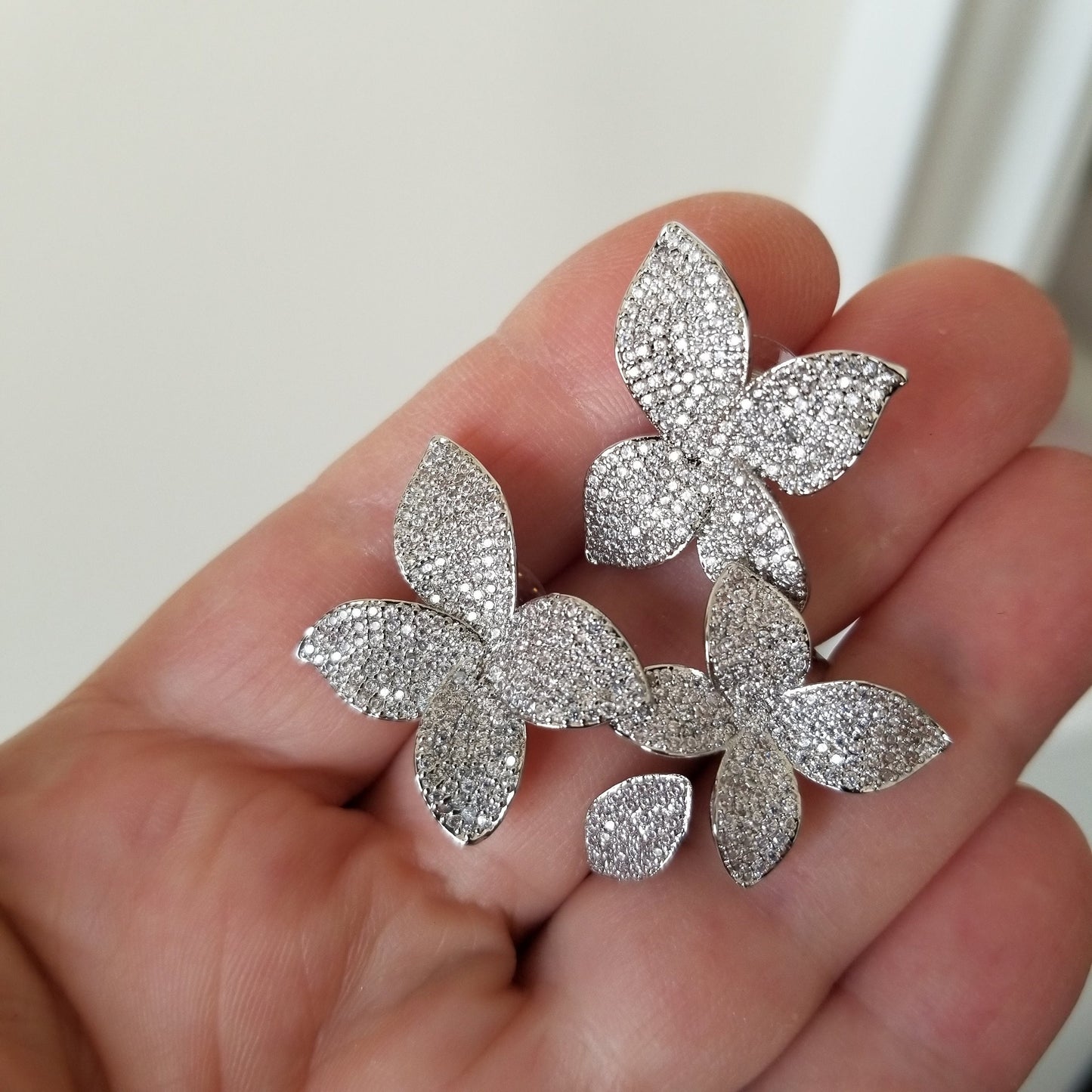 Floral leaf earrings for bride, pave diamond stud earring set, leaf design ring, elegant diamond earring silver, unique summer earrings