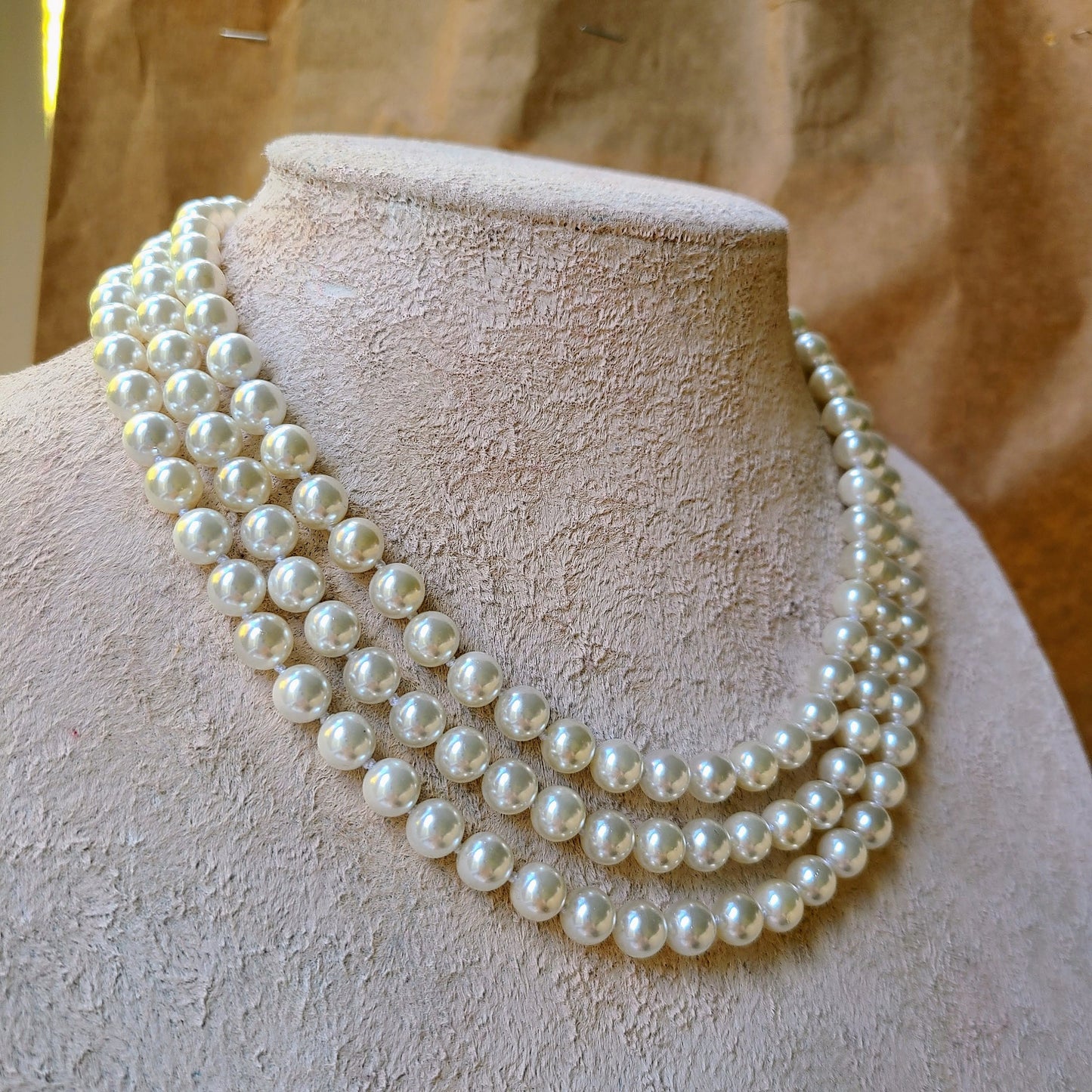 Three layer shell pearl necklace,  bridal ivory white pearl necklace,romantic wedding, mother of bride jewelry, 8mm round pearl, The crown