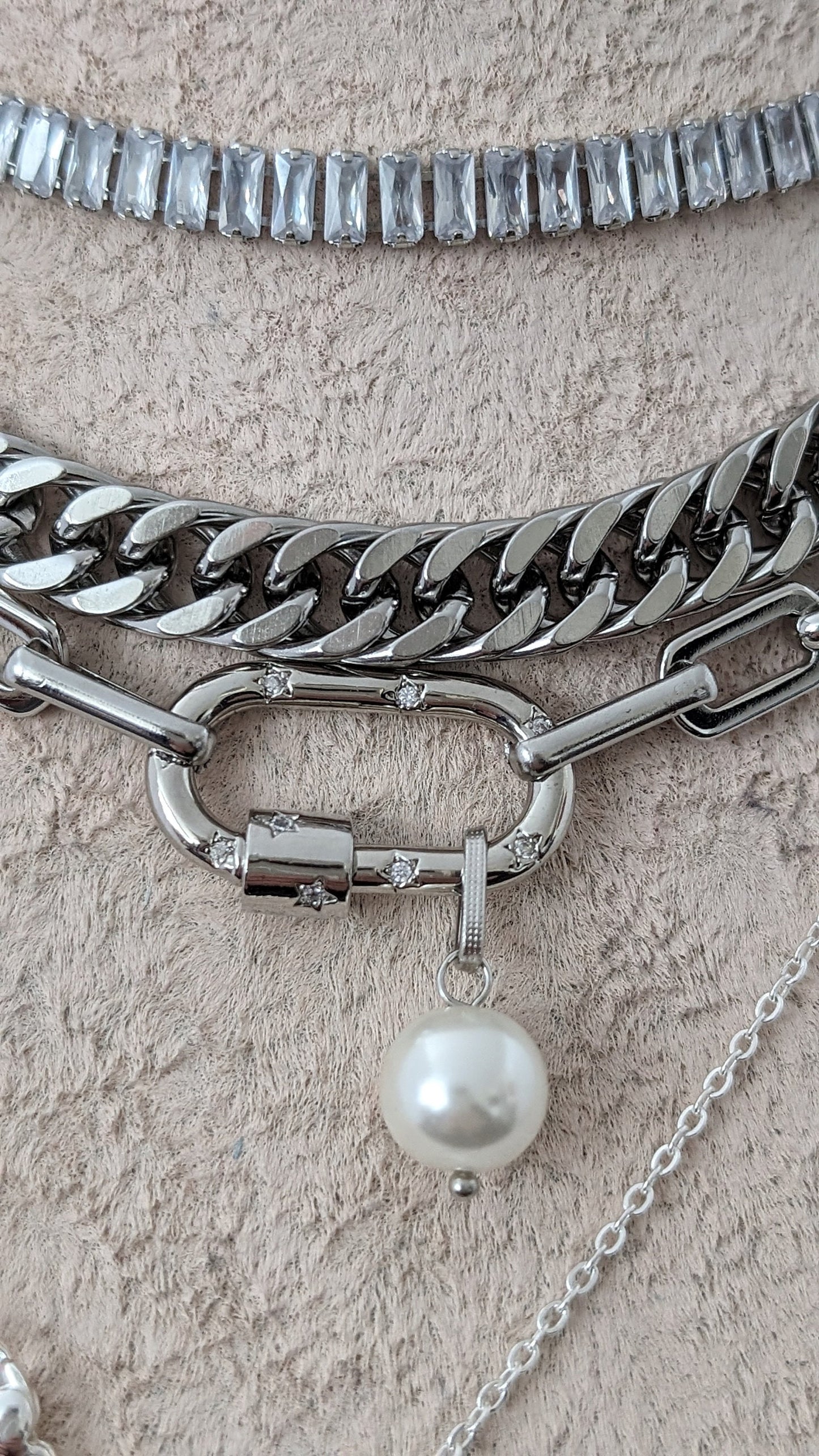 Chunky layered silver chain necklace set for women, carabiner clasp, angel pendant boho multi chain necklace, crystal and curb chain choker