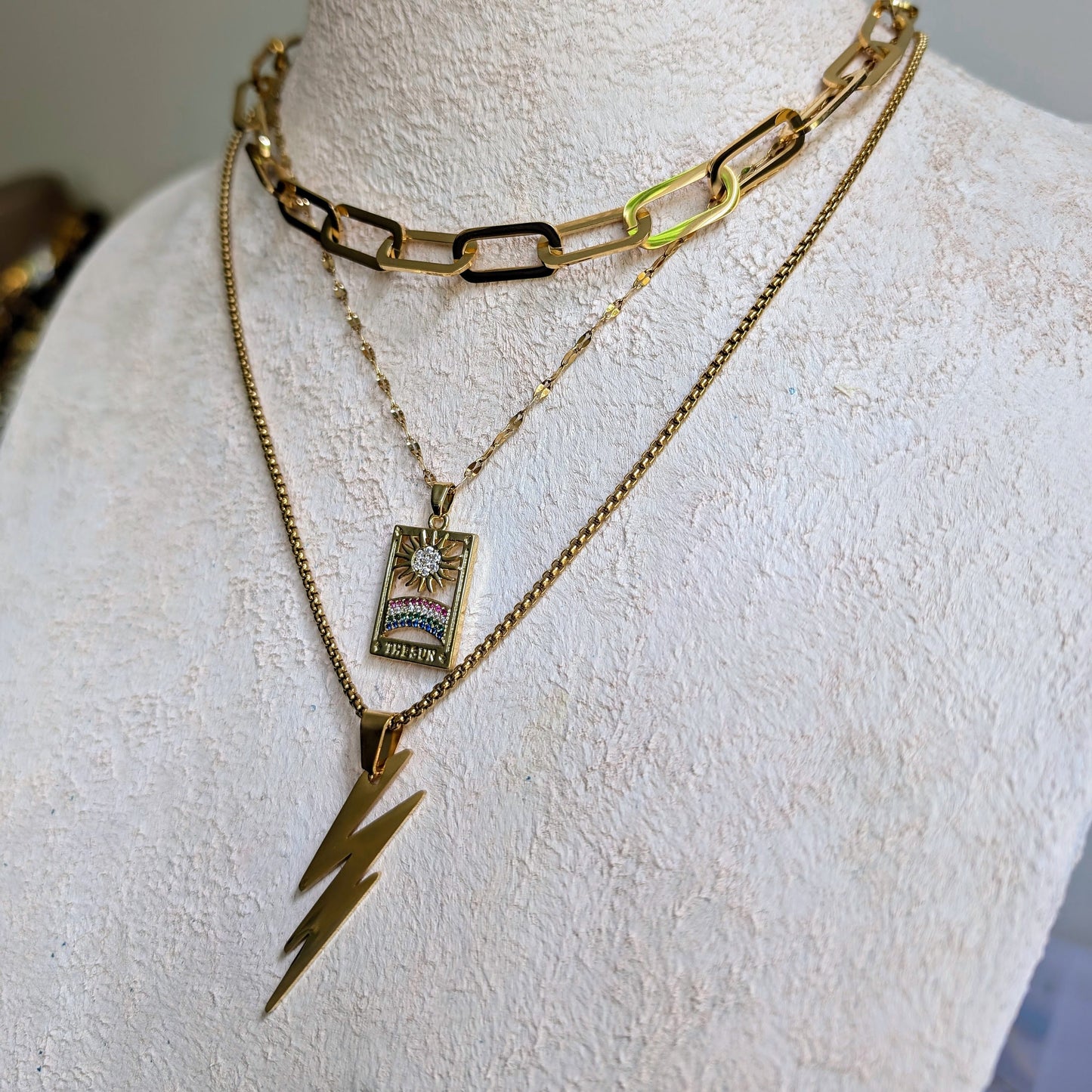 Layered gold chain pendant necklace set, thunderbolt charm, boho multi layer necklace, 14K gold sunshine pendant, chunky link chain choker
