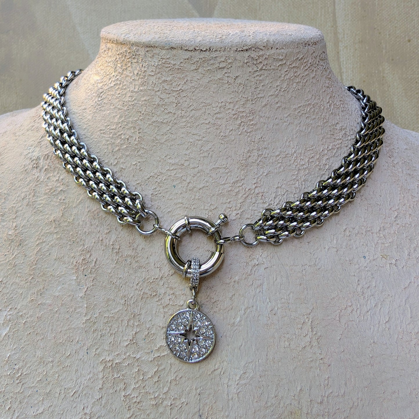 Chunky silver pendant necklace,  wide link chain layering choker, boho statement diamond star charm choker, thick chain spring clasp collier