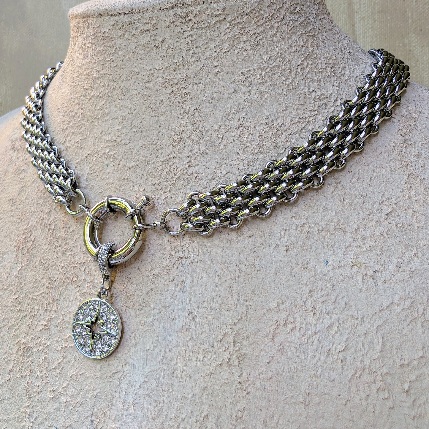 Chunky silver pendant necklace,  wide link chain layering choker, boho statement diamond star charm choker, thick chain spring clasp collier