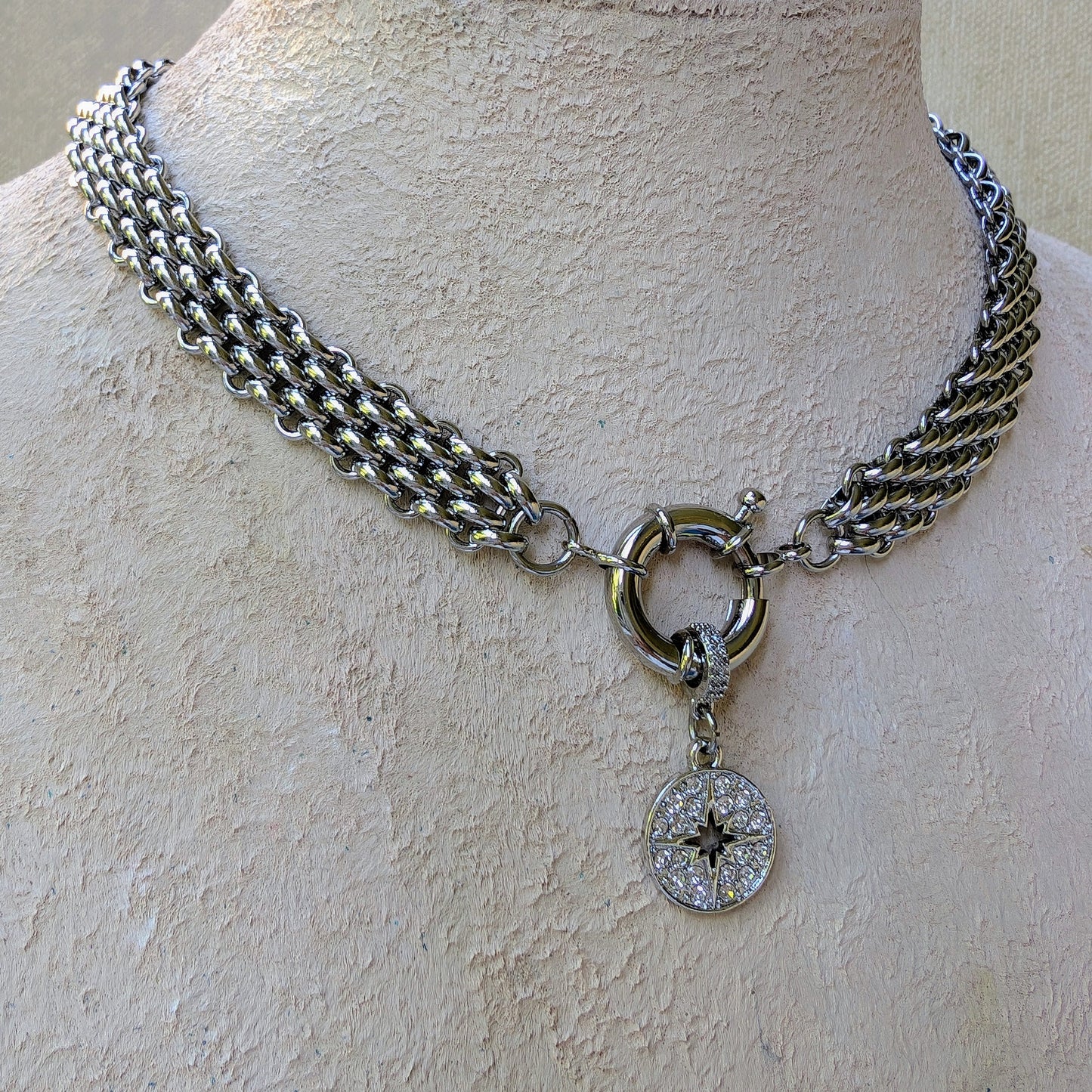 Chunky silver pendant necklace,  wide link chain layering choker, boho statement diamond star charm choker, thick chain spring clasp collier